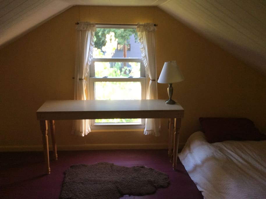 Front bedroom
