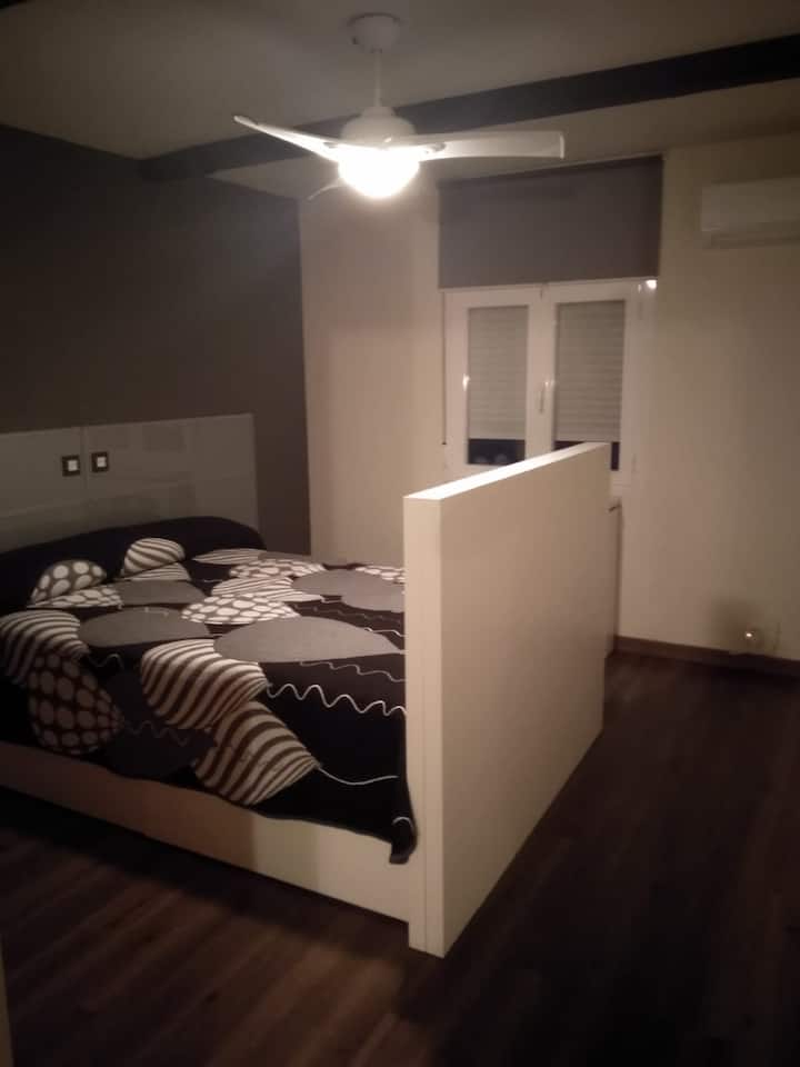 საძინებელი 2