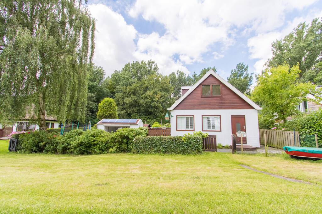 Voorkant zomerhuis-Frontside house