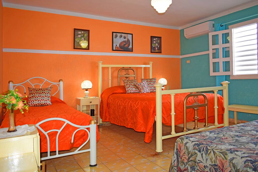 Room 1