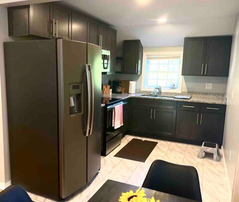 Modern 2 Bedroom New Britain Apt
