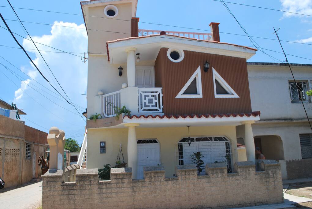 Exterior de la Casa