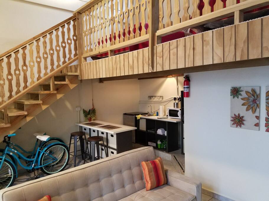 equipped with 2 cruiser bikes, kitchenette and BBQ grill