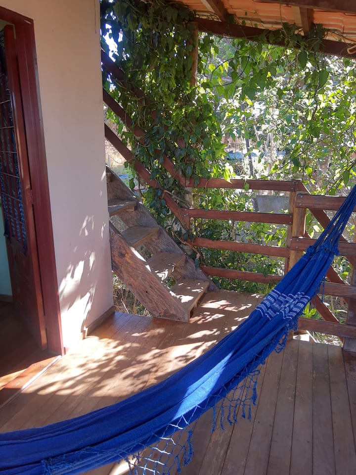 Varranda ispred vrata spavaće sobe. 