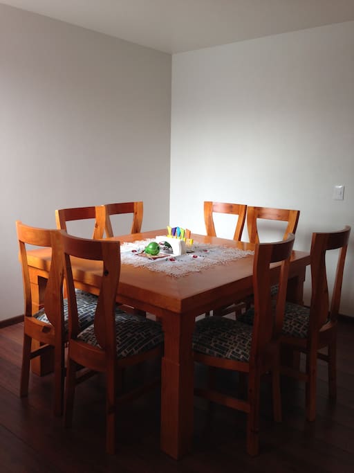 Comedor para ocho personas/Dining room