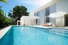Exclusive+Pool+Villa+%7C+Maid+INCLUDED+%28Sanitized%29