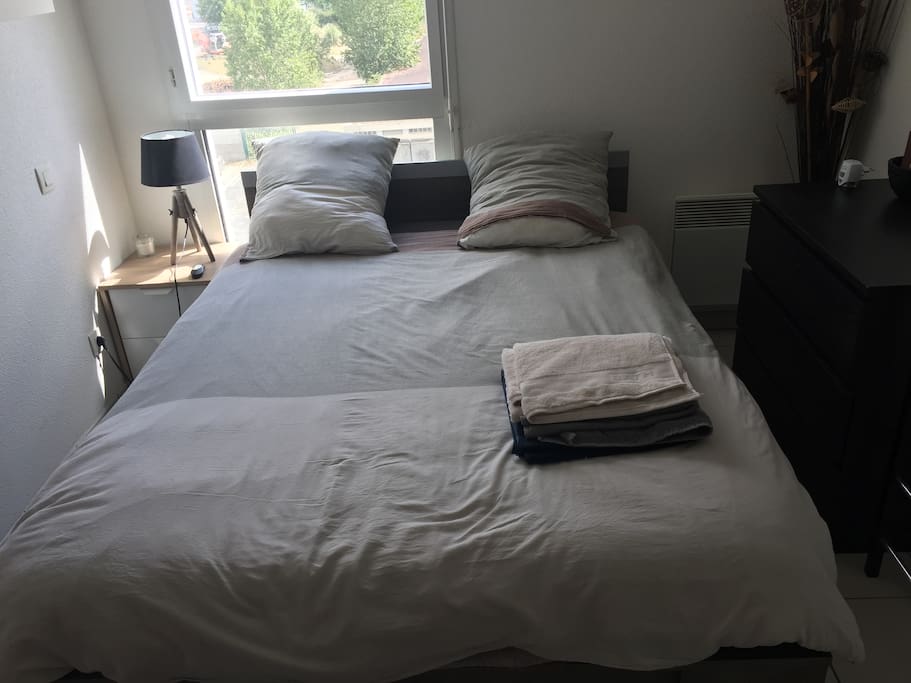 Lit 2 places, matelas 28cm