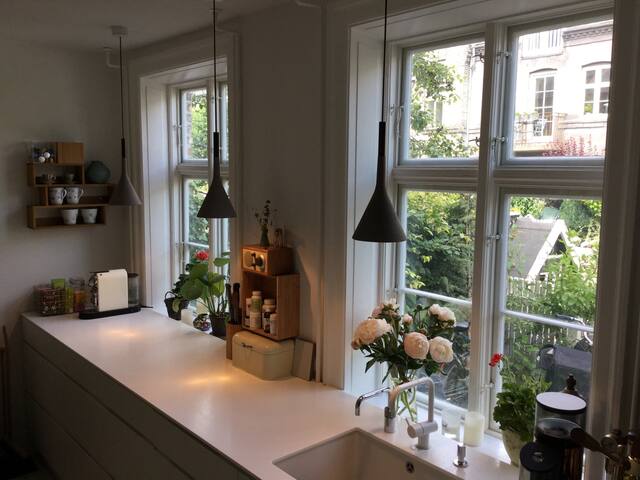 Cosy brownstone gallery image 5