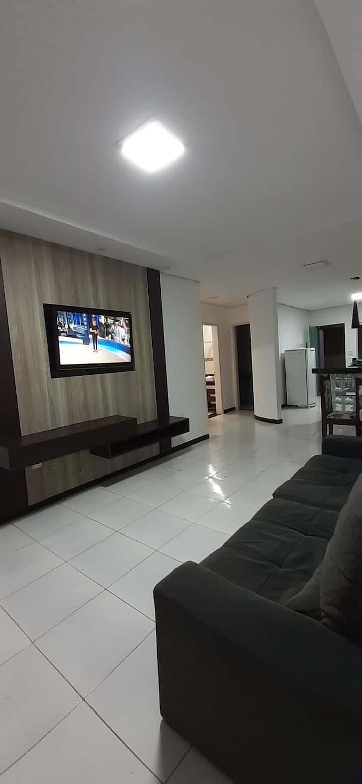 Linda Casa Com 2 Quartos Bairro Planalto - Montes Claros