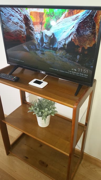 Tv, Chromecast, wifi