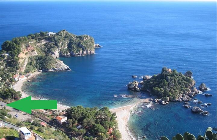 Taormina Isolabella Apartment Apartments For Rent In Taormina Sicilia Italy