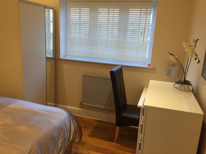 Tufnell Park Holiday Rentals & Homes Tufnell Park, Tufnell Park