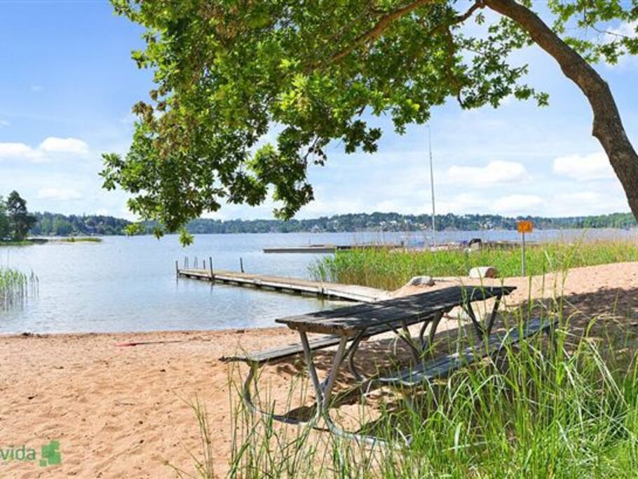 100meters to beach