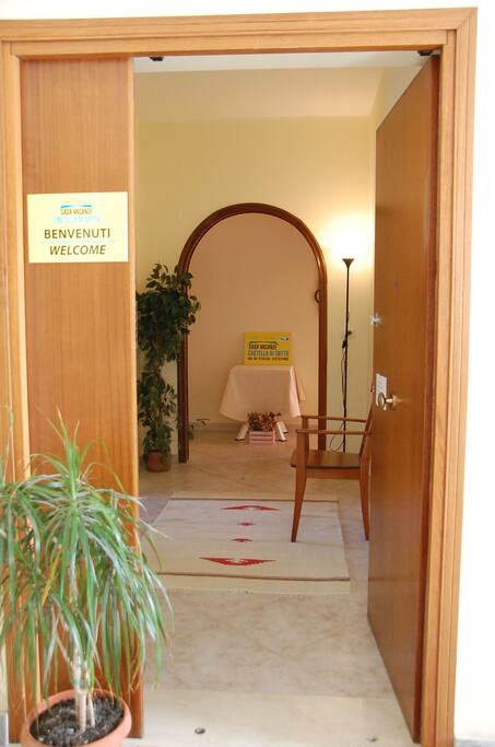 ingresso , piano III nostra casa vacanza.