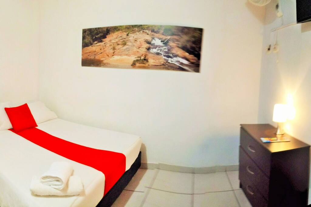 HABITACIÓN DOBLE 201