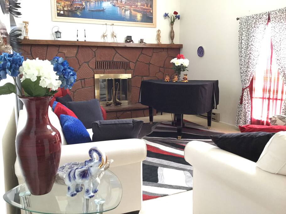 Yet another view of living room