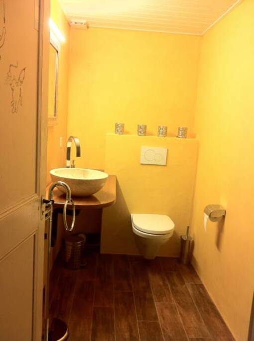 Salle de bain commune