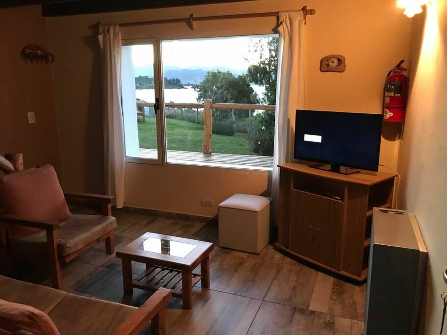 Tv con directv. Wifi. Calefactor tiro balanceado de gas natural