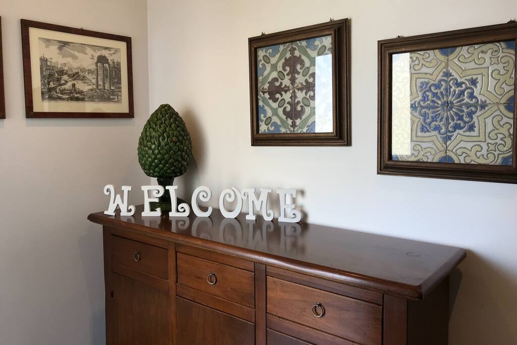 Il nostro caloroso benvenuto alla scoperta della magica sicilia...
our best welcome in a lovely island...