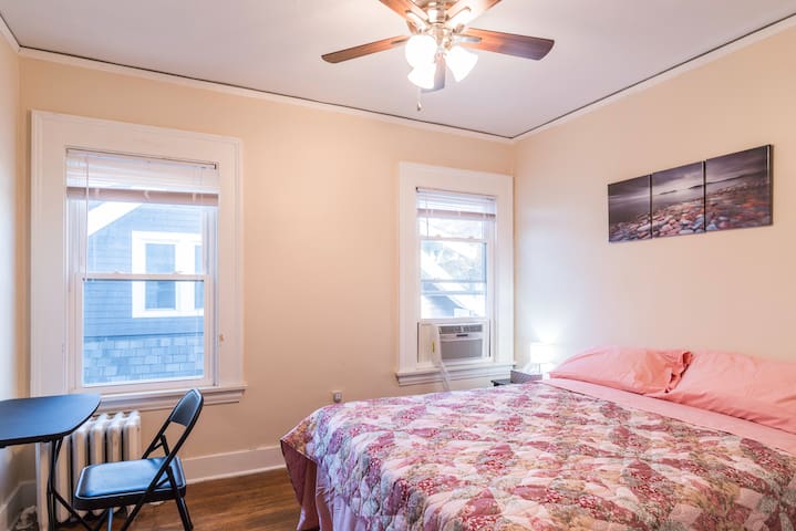 Compact Room with a Queen Bed on Clifton Blvd.