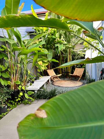 Luxury gallery home stay, Hamilton / ascot gallery image 3