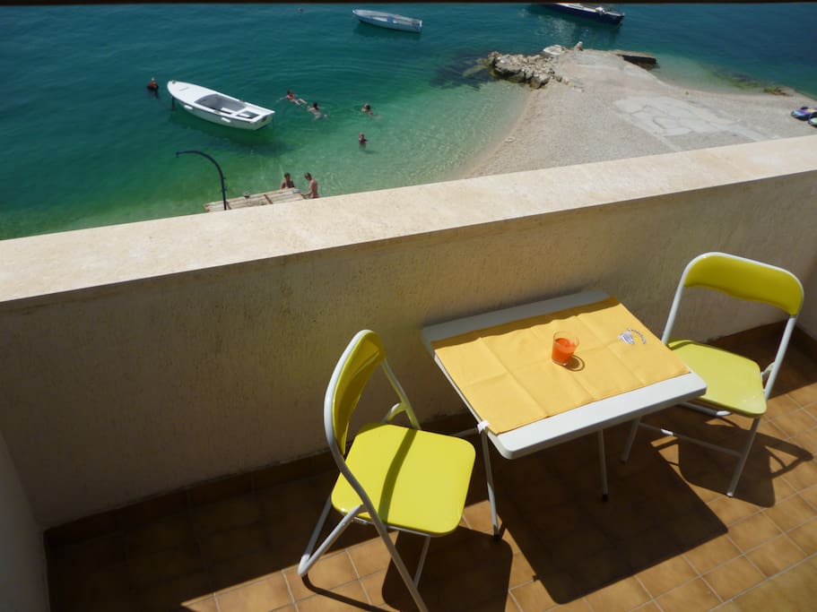 balcony and sea-view