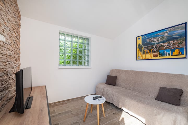 Apartmani F.i.f.a. (3-dvosobni Na Katu) - Nin