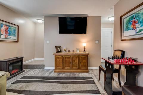 Successful Airbnb property: "Heavens Ridge-Hottub/MountainView near Asheville" in Swannanoa