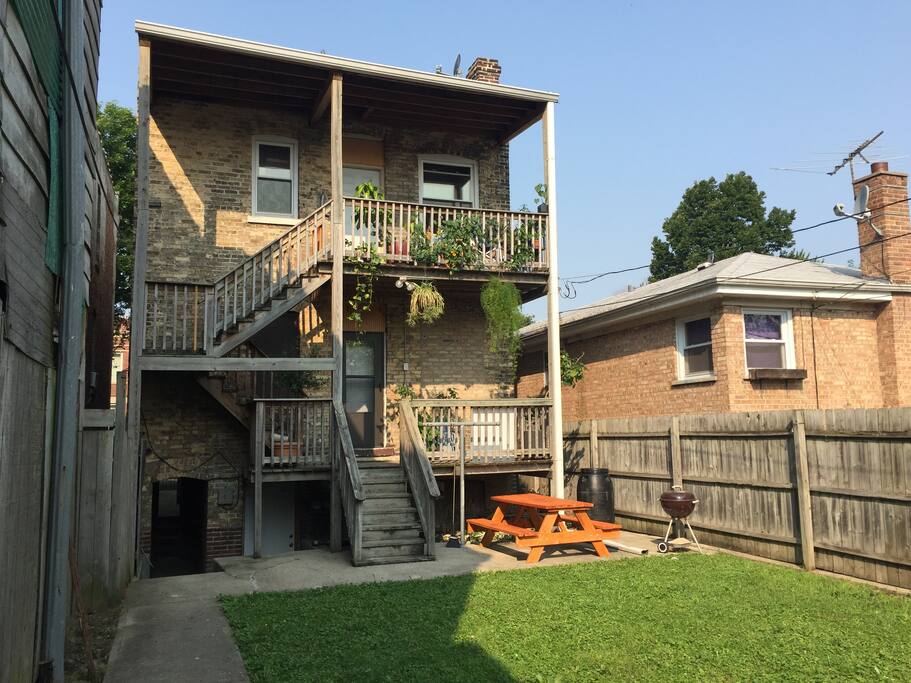 Backyard (entrance through the front)