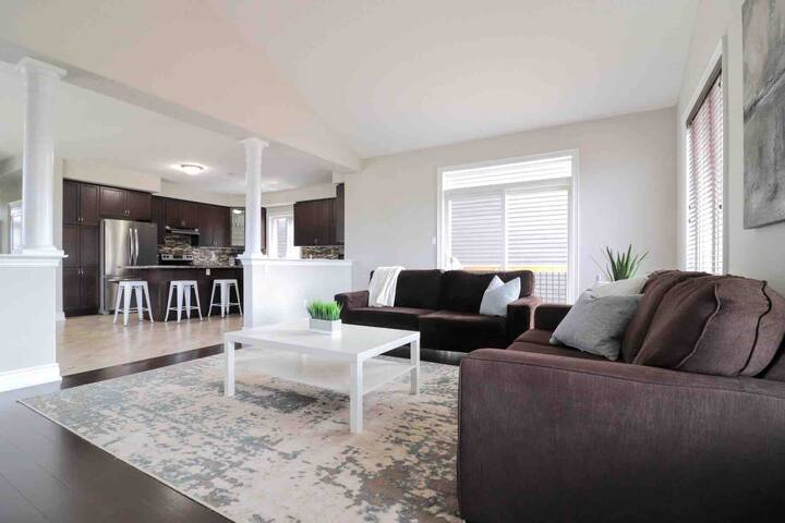 Airbnb Collingwood Vacation Rentals Places To Stay
