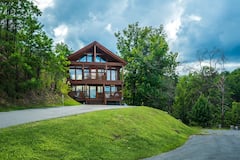 %E2%80%98Cliffside+Hideaway%27-mtn+views%2C+close+to+Dollywood