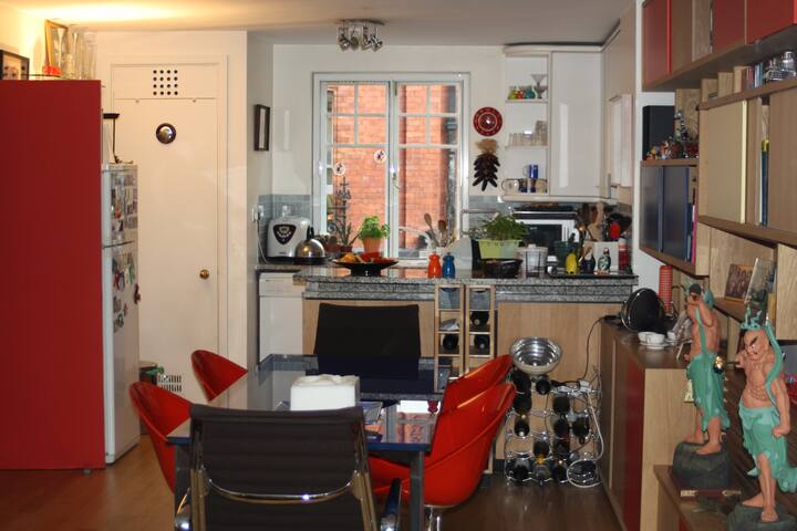 Covent Garden Perfect 2 BR flat in Covent Garden gallery image 4