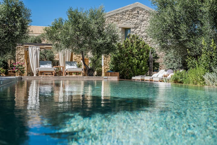 Villa Dimi Near Sandy Beach Kalathas Chania Crete