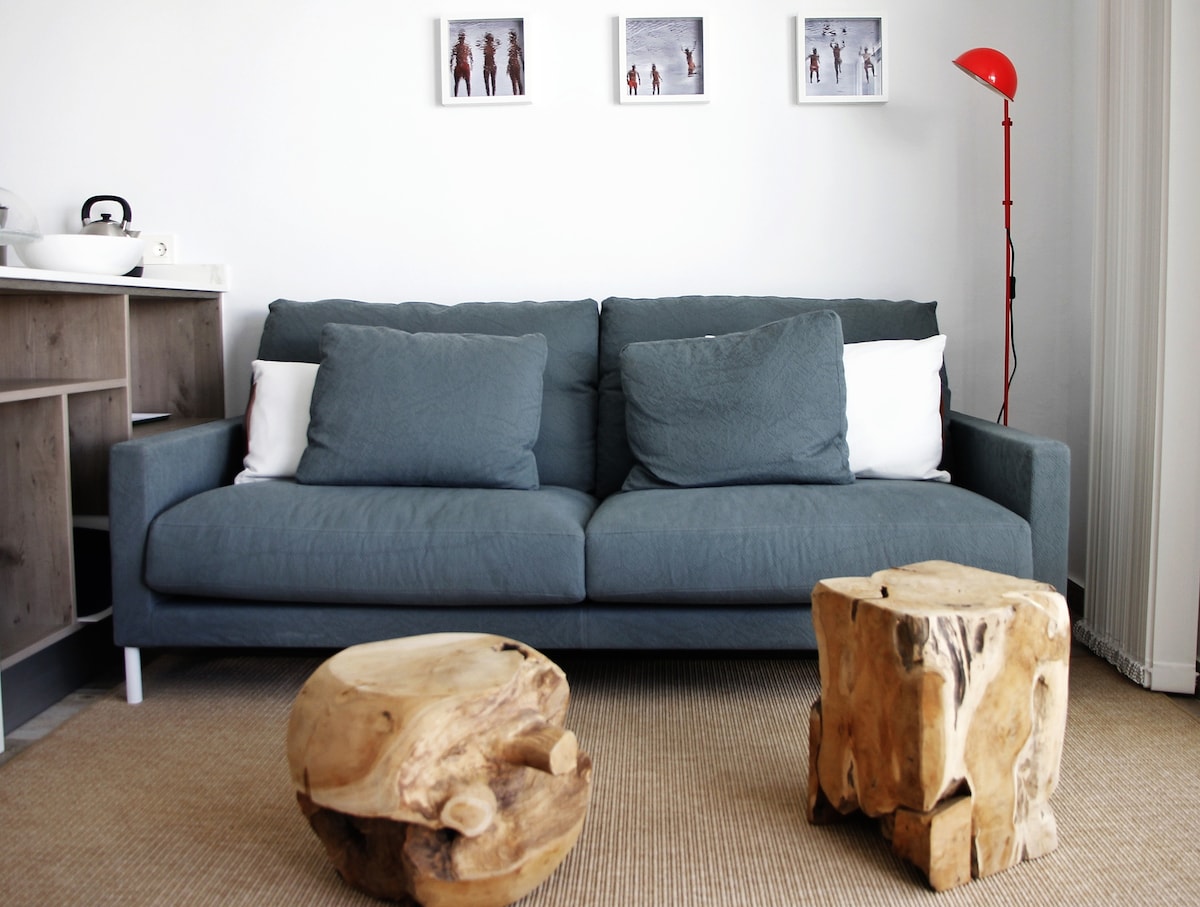Popular Airbnb listing: Design Vacation Home El Burgao by the Sea in Teguise