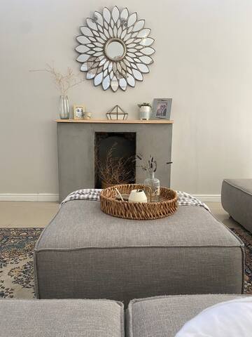 Kite Villa – 5 Bed Coastal Home With Large Pool gallery image 5