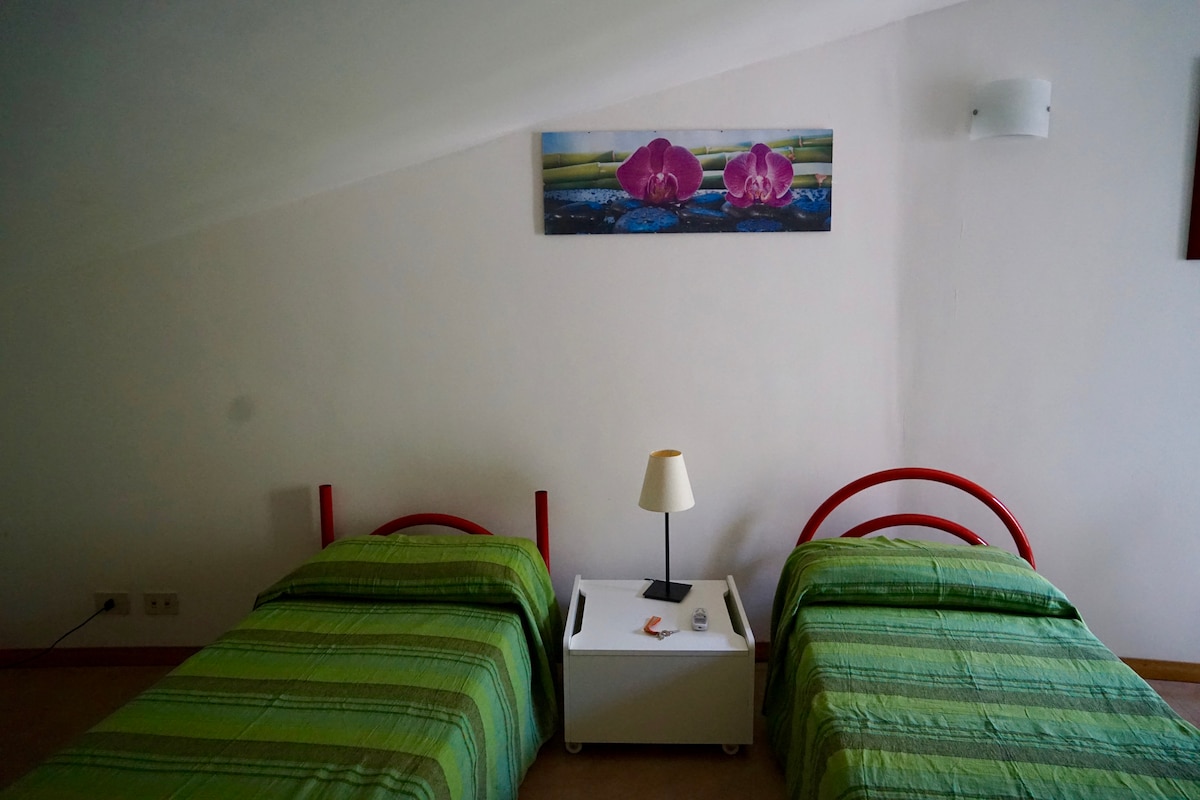 Prima stanza primo piano - One room on first floor