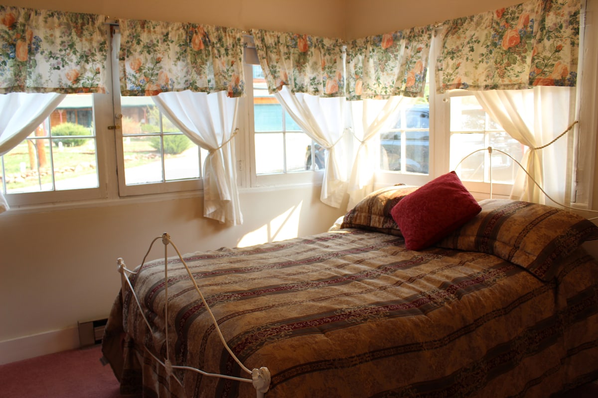 ห้องนอนที่สว่างสดใส