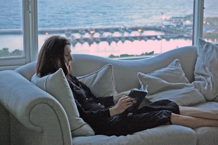 Kalk Bay 2/4-bedroom house with fabulous views gallery image 5