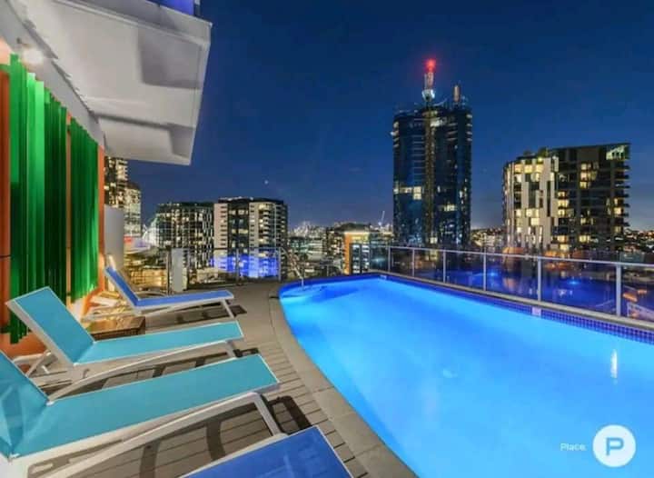 Amazing 1bedroom Rental unit with pool and view Apartments for Rent