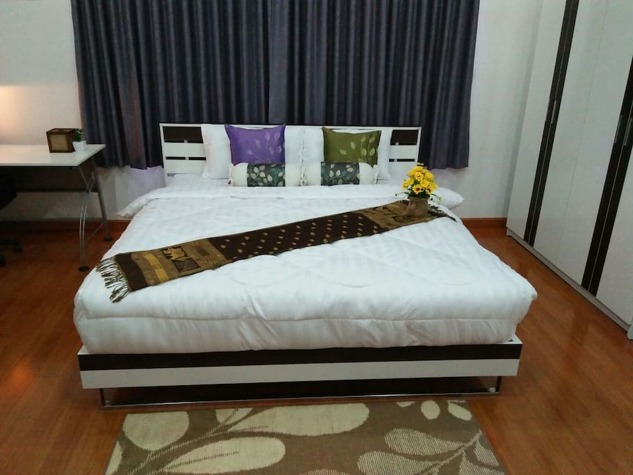 Queen Size Bed