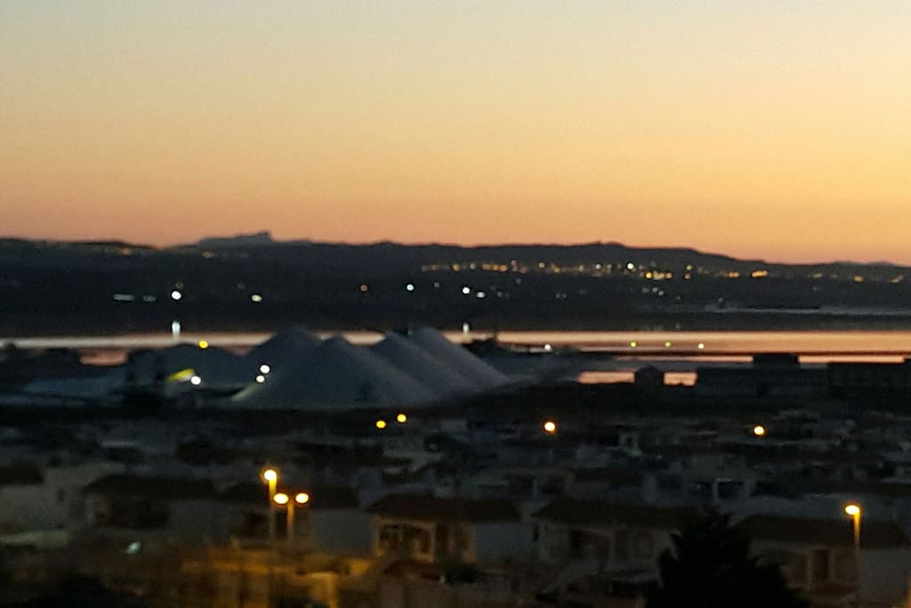 atardecer en salinas de Torrevieja