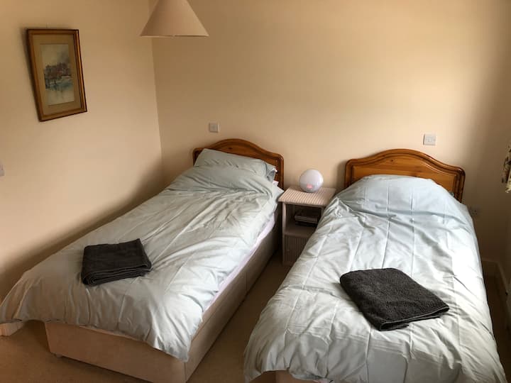 Dhoma e gjumit 2: Dhomë dyshe me suitë