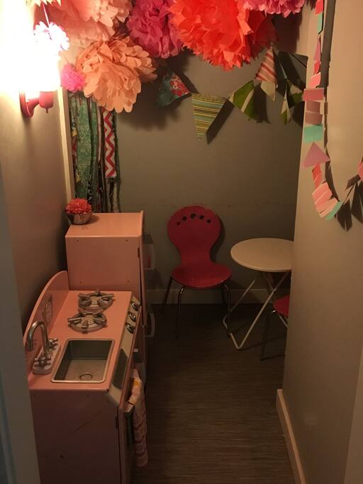 Little girls play area.