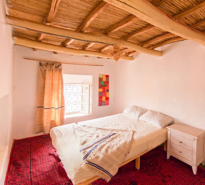 Schlafzimmer 2