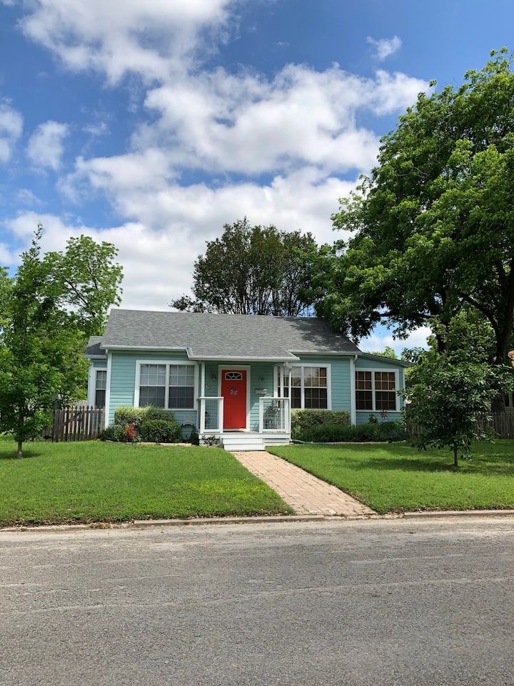 Seguin Vacation Rentals Resort and House Rentals Airbnb