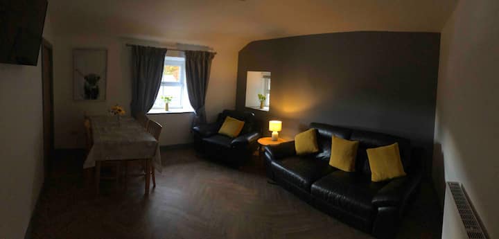 Ukumbi/Chumba cha kulia