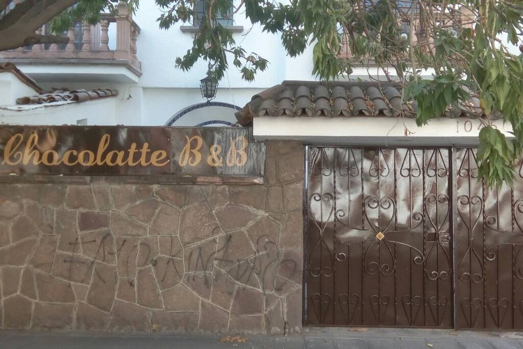 Vista de nuestra fachada