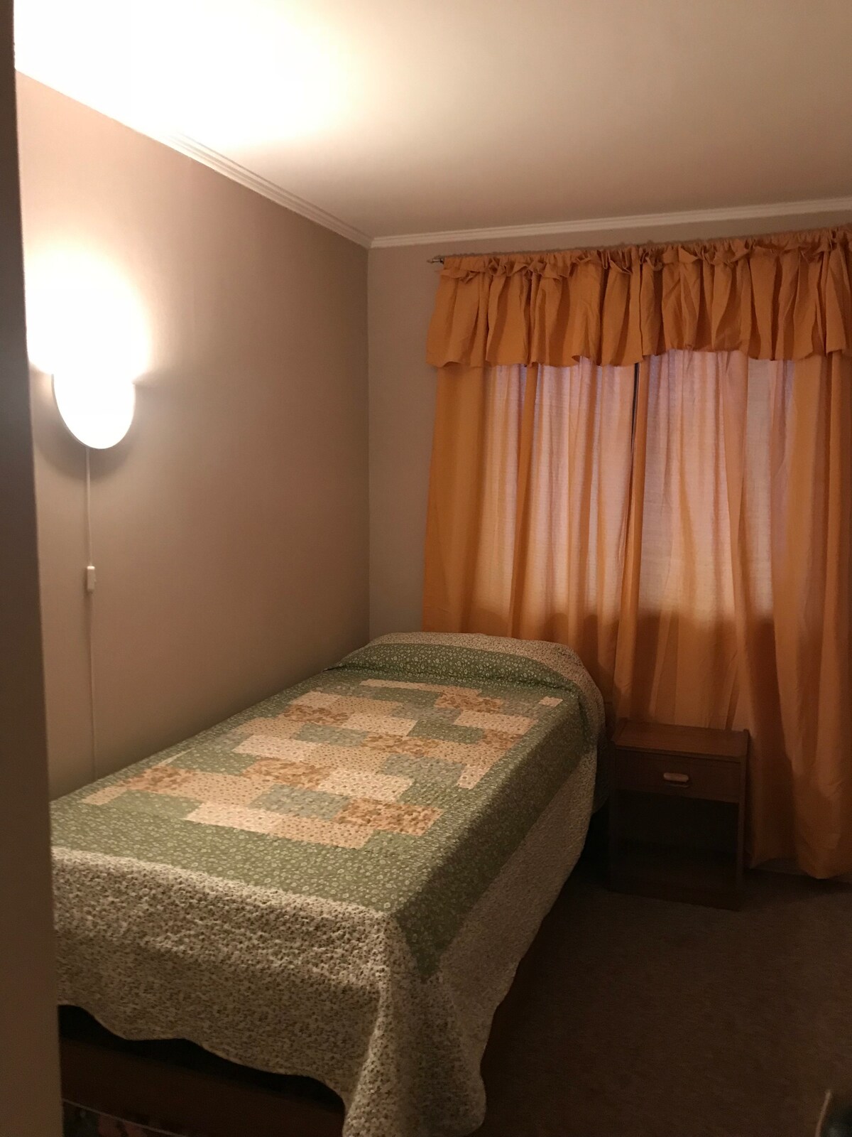 Spavaća soba 2 s pomoćnim krevetom