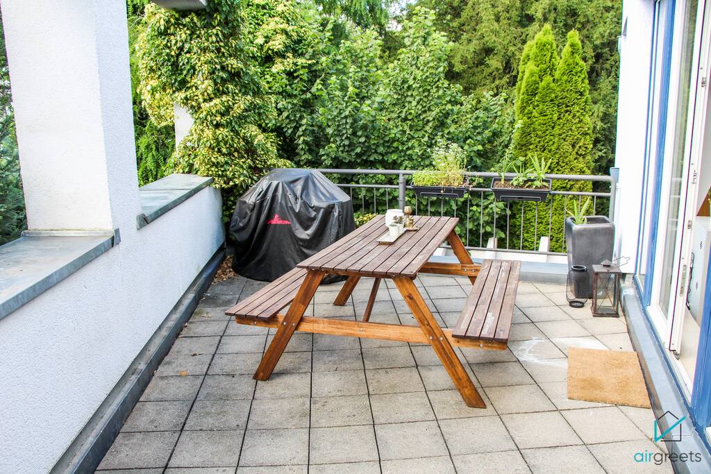 An amazing place to enjoy a dinner outside.