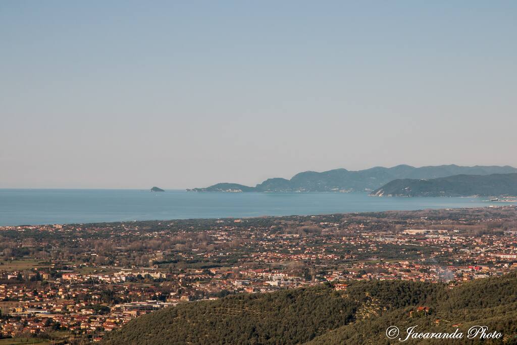 LA VISTA MARE